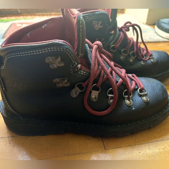 Danner GORE TEX Mountain Pass Arctic Night leather hiking boots vibram ice grip - Picture 3 of 14